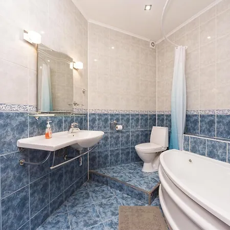 Apartment Zhukovskogo 17