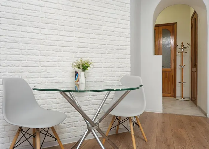 Zhukovskogo 17 Appartement *