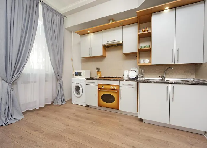 Appartement Zhukovskogo 17 *
