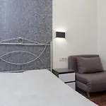 Appartamento Zhukovskogo 17 Odessa